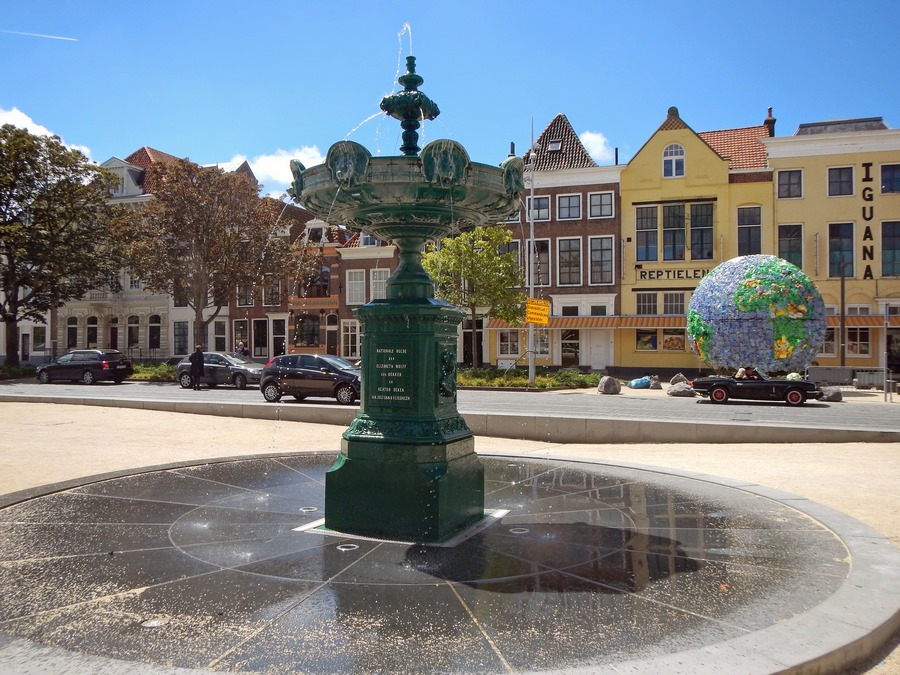 Brunnen im Bellamypark von Vlissingen